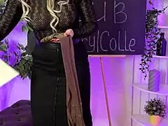 nylon club sexy milf dances in coffee stockings