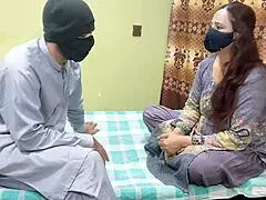 Indian Desi Bhabhi Screwed Hard by Recovery Agent at Home! Clear Hindi Audio Shock!