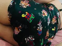 My ex and I are sharing a bed, and now we're alone with her big ass 😏