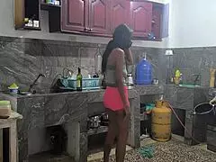 Sexy Blonde Leya Falcon Gargles Slink Andrews Creamy Jizz