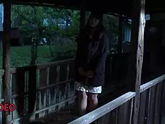 Yaramaz Milf Ryoko Murakami Açık Havada Sakso Çekip Boşalmayla Bitiriyor