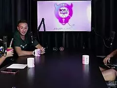 Compilados da val mineirinha no bora cast com bruna carlos watch on sheer red