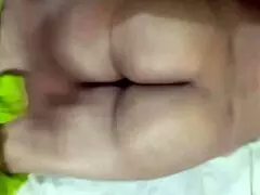 Bhabhi gets ass massage from dever at home