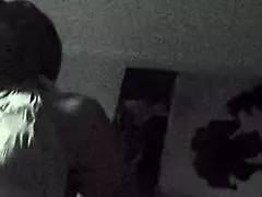 Oi, tuo iso kyrpä kieli pyörimässä ja sylkemässä Cody Royn pedolle?