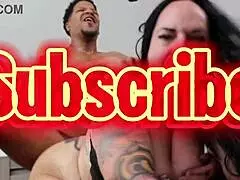 Hey, two thick sisters share a huge BBC! 😍