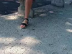 i'm publicly naked on the street, flashing my ass and nude body outdoors