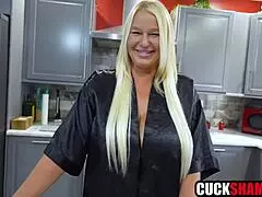 Cuckold hubby offers his wife to his black worker for doggystyle