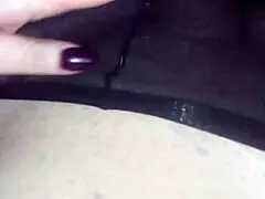 I love amateur's fast handjob in pantyhose