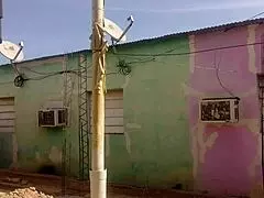 My neighbor can't resist seeing my big ass in this short dress, flashing for him?