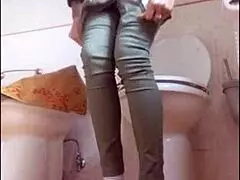 Over 20 minutes in the company of my long pee in the garden