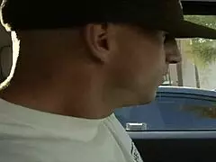 Blonde bombshell gets her tight pussy pounded on bed 😍