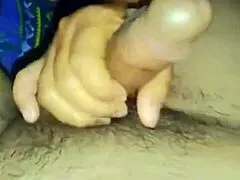 I sucked Bagguetzz's dick on the chair when it got hard 😏