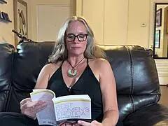 nina nite reads for you