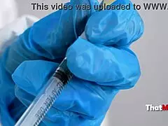 mature sluts enjoy wet group therapy