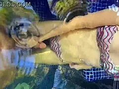 Married woman celebrates anniversary in chapala hotel with husband