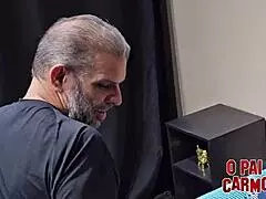 fodendo minha nora junto com o carmona em um encontro tabu