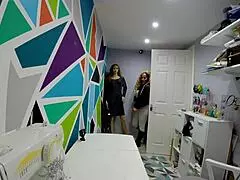 Talula Thomas er en butikktyveri-hore 😈