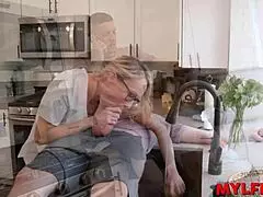 mylfex mommy gives quick blowjob in kitchen 😏