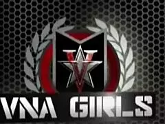 Nikki Benz strips off, wow, that cougar's big pussy lips!