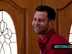 Blonde Swinger Milfs Swap Partners Now!