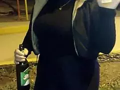 I meet a mature woman at the party and we chat