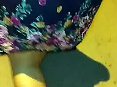 harassing a mature woman on lima streets pt 1