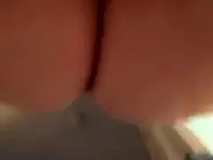 جدات شهوانيات غيلف بزاز كبيرة تعطي حبيبها لعق طيز بعد نيك ساخن