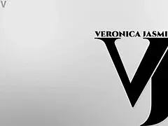 Watch this fat blonde BBW milf play with her huge ass, pussy, and saggy tits