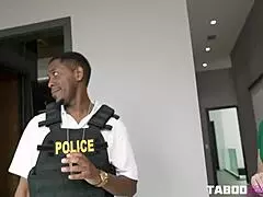 Milf Fuck Detective In Her Bedroom