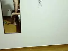 Hijastro Voy A Compartir Mi Cama Contigo Pero No Me Toques Con Tu Pene - Esta Bien Madrastra Voy Hacer Lo Posible Para No Follarte!