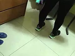 Follando A La Señora De La Limpieza