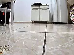 sadistic woman tortures with tickles in blindfolded fun