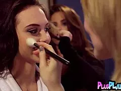 Wow, look at this petite babe exposing her hot natural body and small tits while posing!