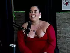 Pri Melancia Enjoys Easy Orgasm In Menage With First DP