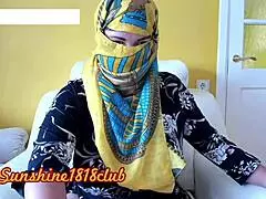 Arabic hijab girl shows big boobs on webcam live on october 14th