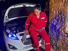 Pregnant Mechanic Trades Pay For Sausage In Outdoor Roleplay