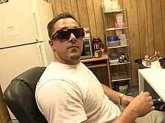 Miley Ann Gets Pussy Fucked Live!