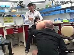 Milf Katya Sikovaa persettä merkitään kahden kovan kollegan toimesta 4k-laadulla