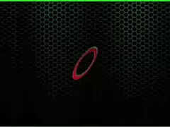 Polttava kuuma Maxine X nauttii tupakkatavastaan