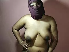 Stepmom gives back massage to stepson with big natural tits 😊