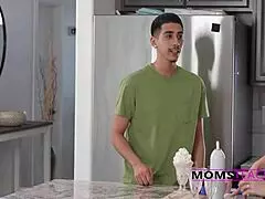 STEP MOMMY FOR DESSERT MILFS TUTORIAL THREESOME FTW!