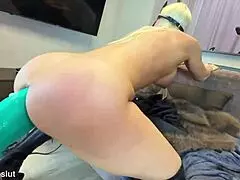 Anal Fuckmachine with Different Dildos!