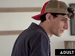 Adult Time - Pawg Stepmom Lauren Phillips Catches Scrawny Stepson Jerking Off and Gets Huge Creampie