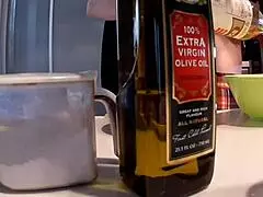 Cheating housewife Mai gets creampied daily