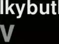 This tantric masseuse really raises cocks