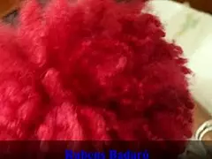 Prišla som z párty super vzrušená a dala som dp s nevlastnými bratmi v červenom priesvitku