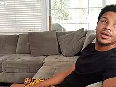 ฉันดูไฟนอล โชว์สามเส้าก้นใหญ่พักครึ่ง โอ้ย!