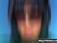 What nasty thoughts does Amara Romani have in her first audition?