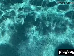 naked ebony milf ana foxxx fingering her hairy black pussy under the water