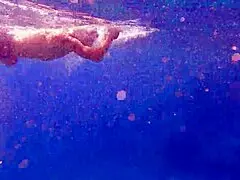 underwater sex with hot milf, so wet!